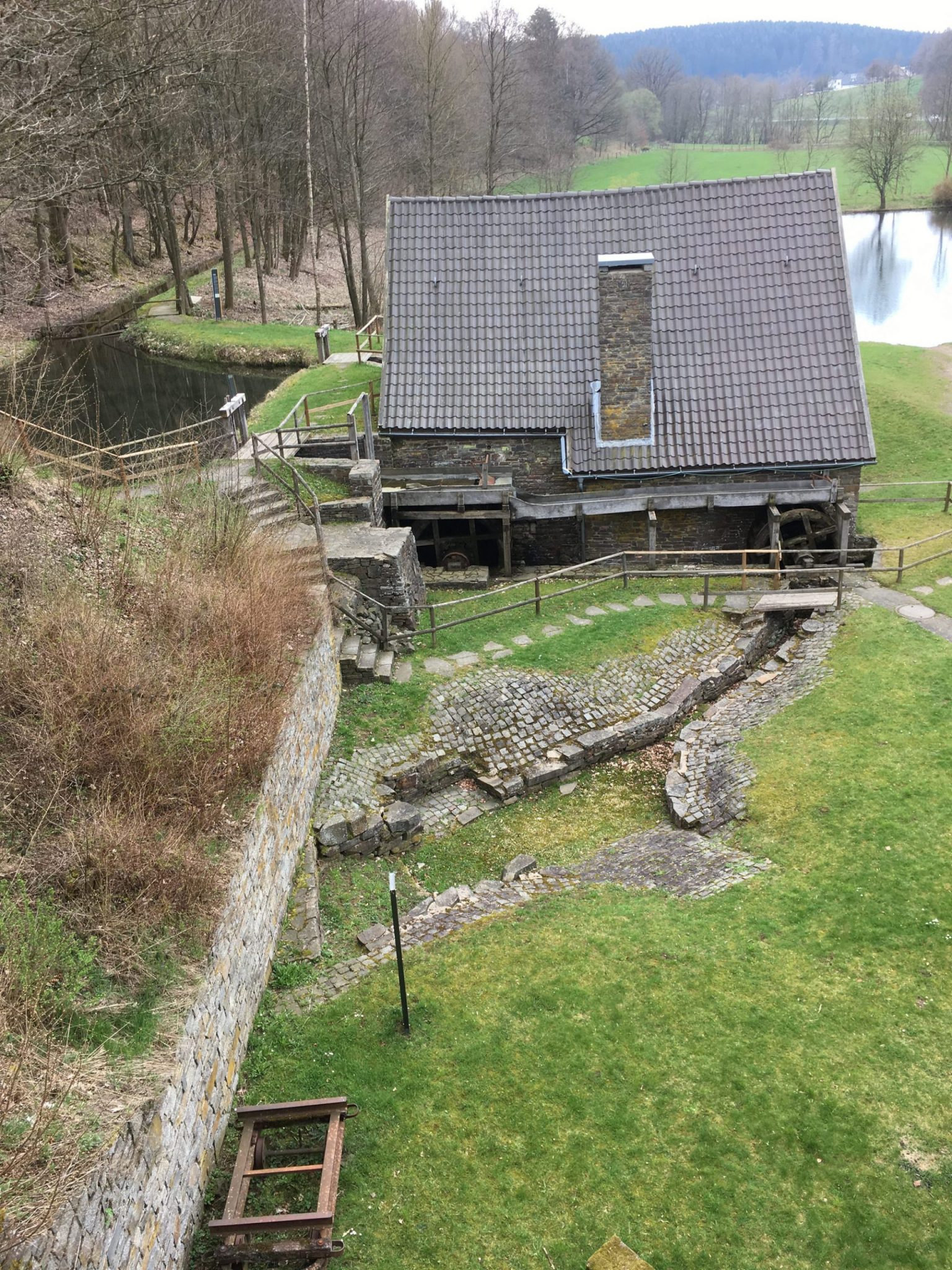 Reparaturen Pochwerk & Hammerrad - Museum Wendener Hütte